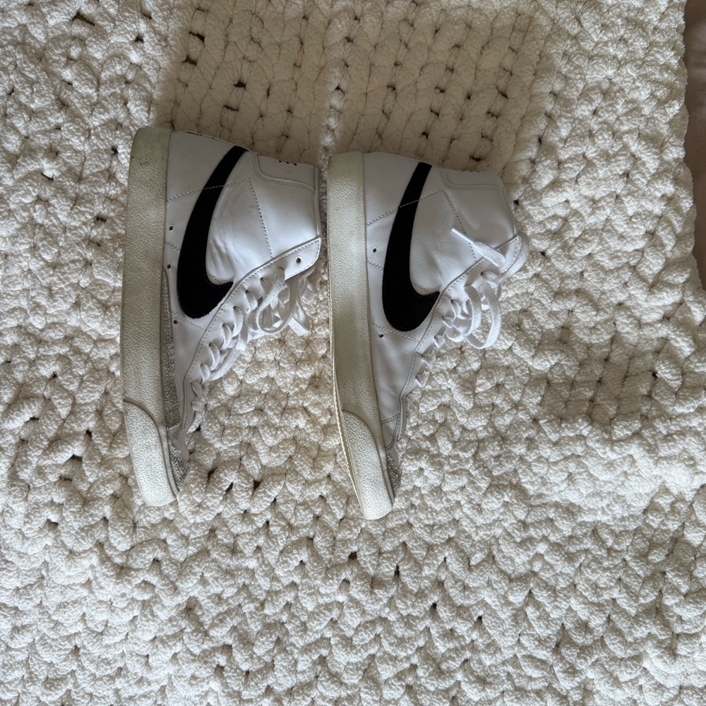 Woman’s Nike Blazers